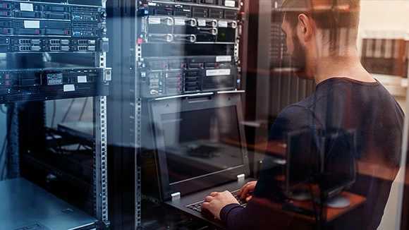 Techniker Server Maintenance